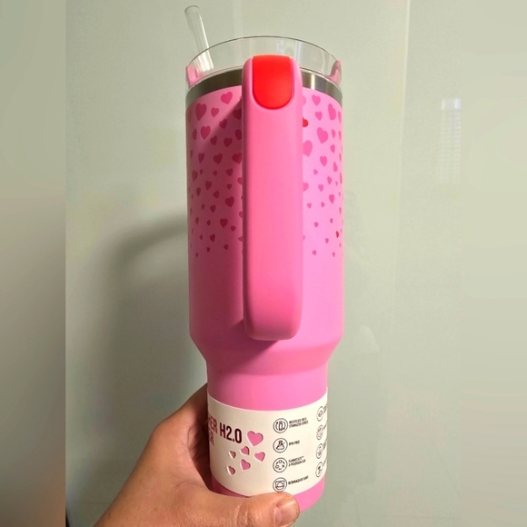 NWT Stanley 2025 Valentine's Day Limited Edition The Flowstate Quencher 40 oz - Picture 2 of 10